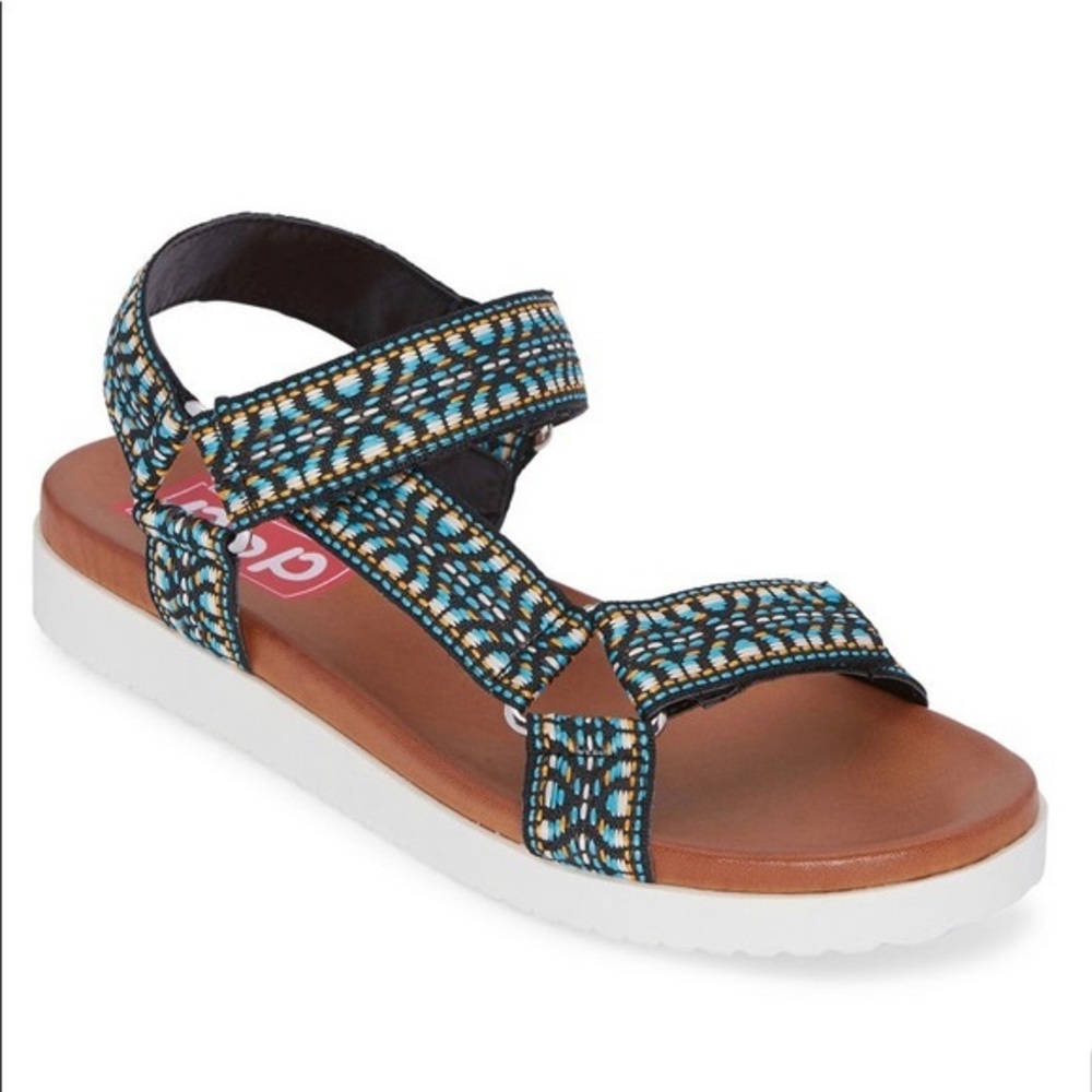 Pop Womens Santa Cruise Strap Sandals